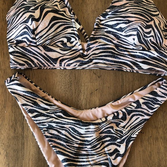 NWT L*Space Set - Picture 2 of 6